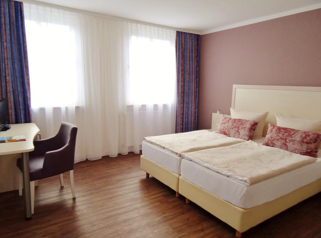 Landhotel Alte Schule - Hotel Garni 西里格 外观 照片